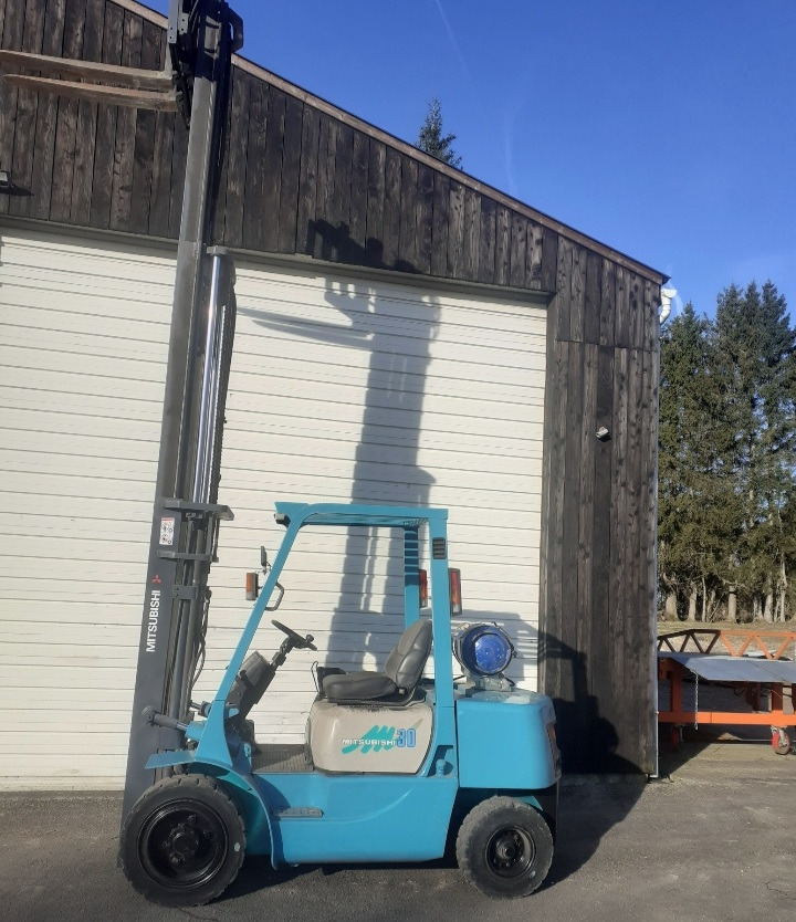 Mitsubishi - Empilhadeira a gás: foto 1 Mitsubishi - Empilhadeira a gás: foto 1