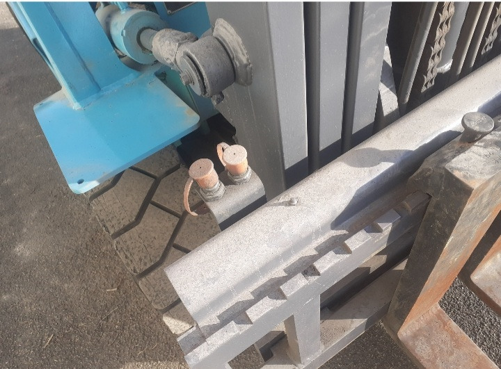 Mitsubishi - Empilhadeira a gás: foto 4 Mitsubishi - Empilhadeira a gás: foto 4