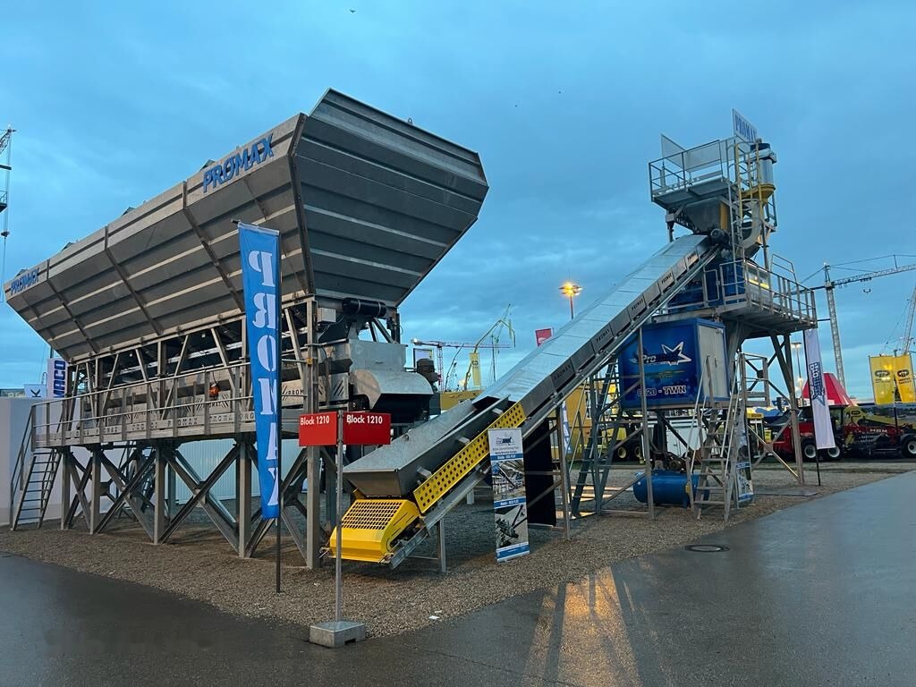 Promax GALVANIZED Compact Concrete Batching Plant C120-TWN-LINE (120m3/ - Silo de cimento: foto 1 Promax GALVANIZED Compact Concrete Batching Plant C120-TWN-LINE (120m3/ - Silo de cimento: foto 1