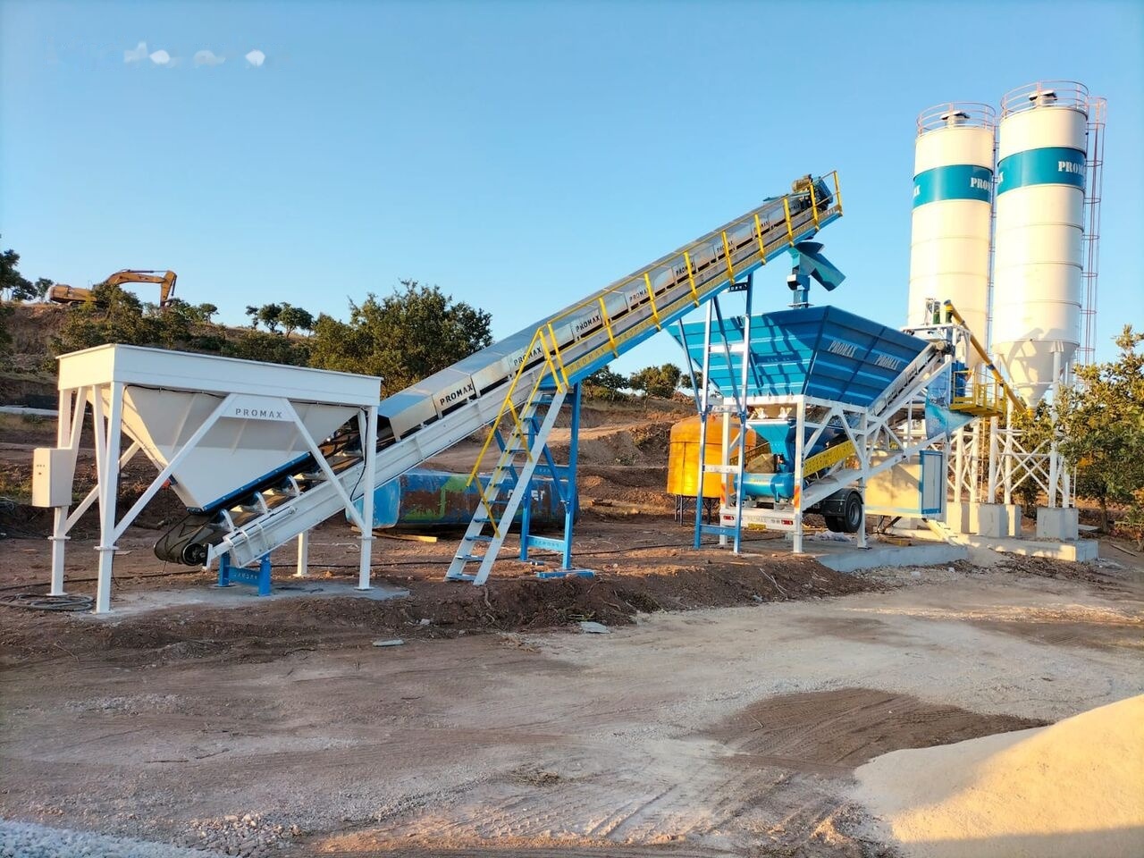 Usina de concreto novo Promax Mobile Concrete Batching Plant PROMAX M60-SNG (60m3/h): foto 17