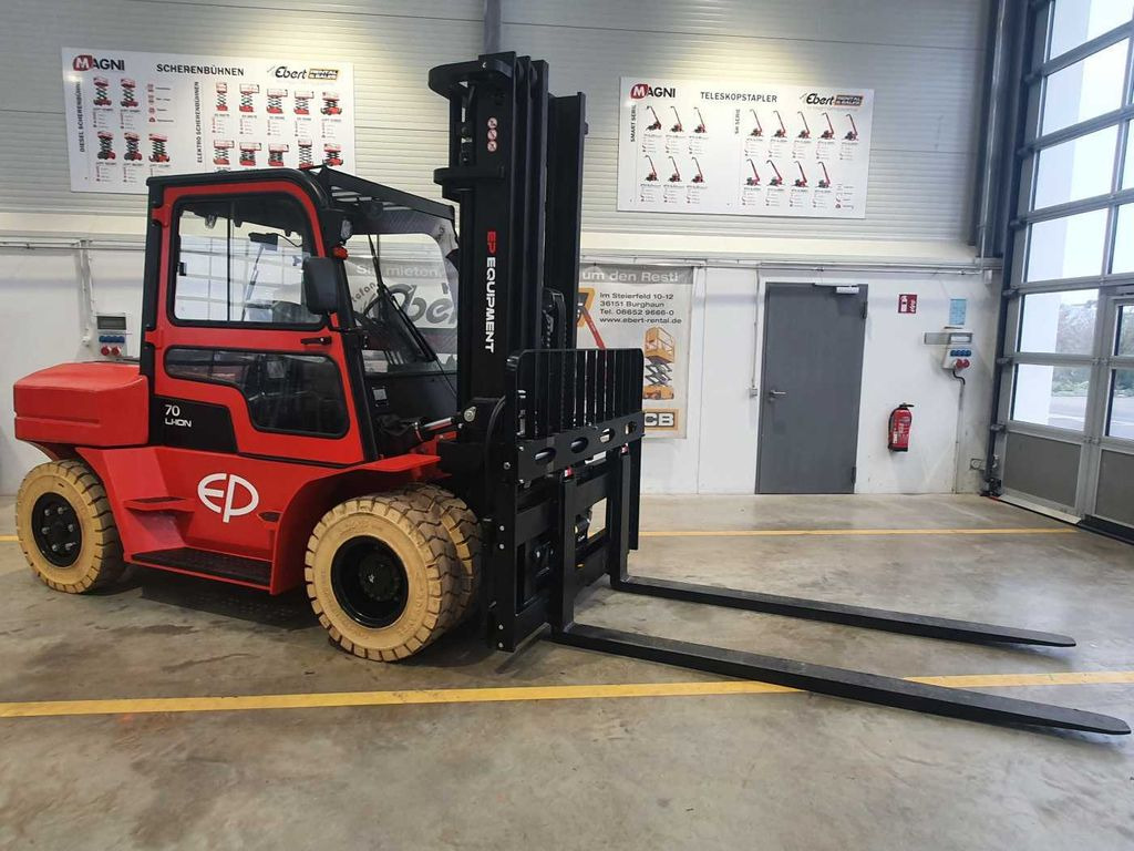EP Equipment EFL 702 / 7T / Triplex: 5,40m / ZVG - Empilhadeira: foto 4 EP Equipment EFL 702 / 7T / Triplex: 5,40m / ZVG - Empilhadeira: foto 4