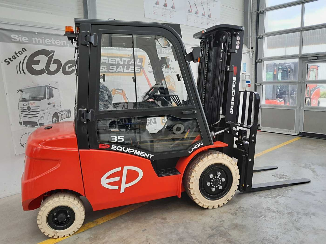 Empilhadeira elétrica EP Equipment EFL353 / 3,5T / Triplex: 4,80m /ZVG: foto 6