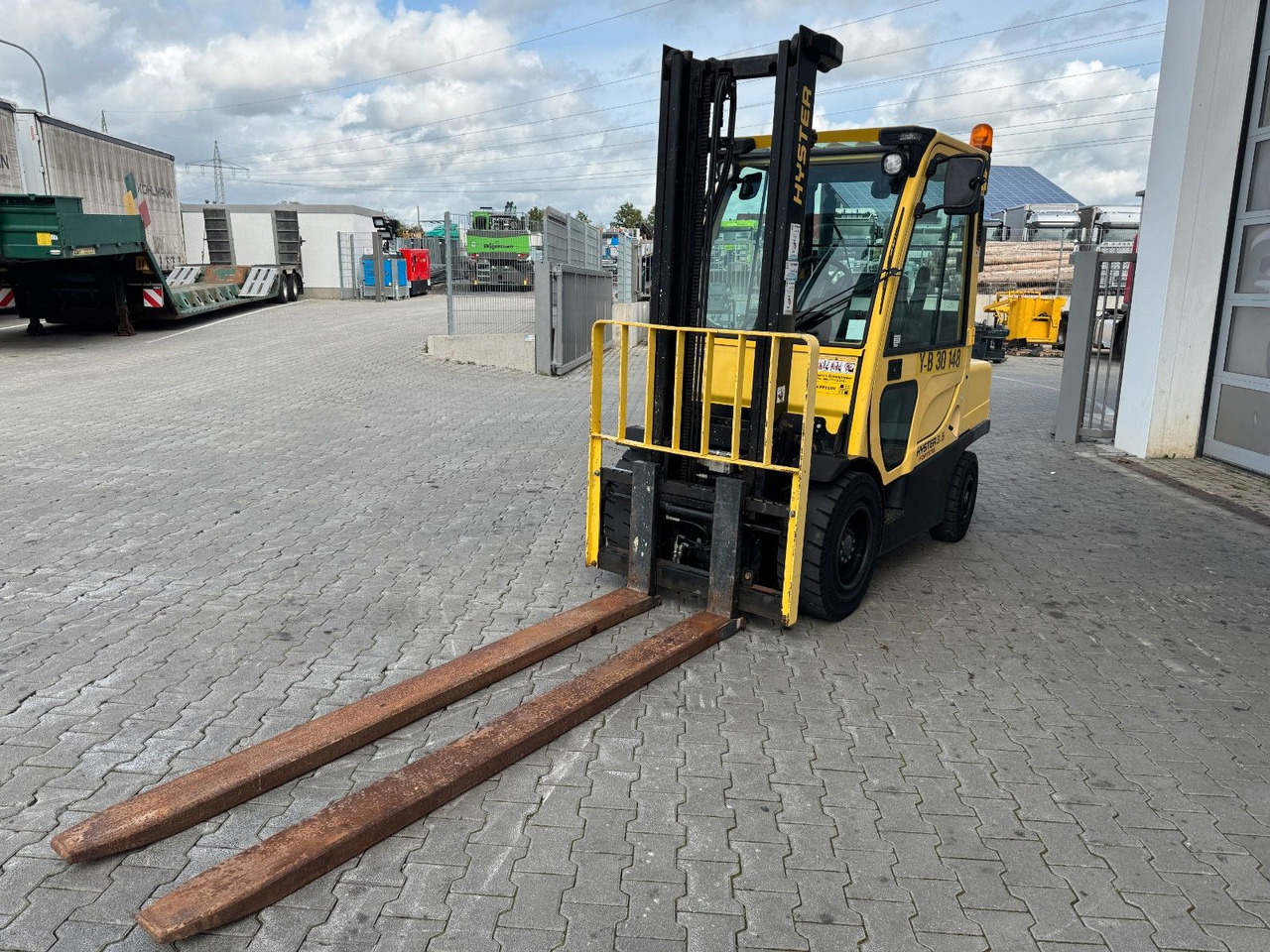 Hyster H3.5FT / nur 858h! / 3.610mm / SS - Empilhadeira a diesel: foto 5 Hyster H3.5FT / nur 858h! / 3.610mm / SS - Empilhadeira a diesel: foto 5