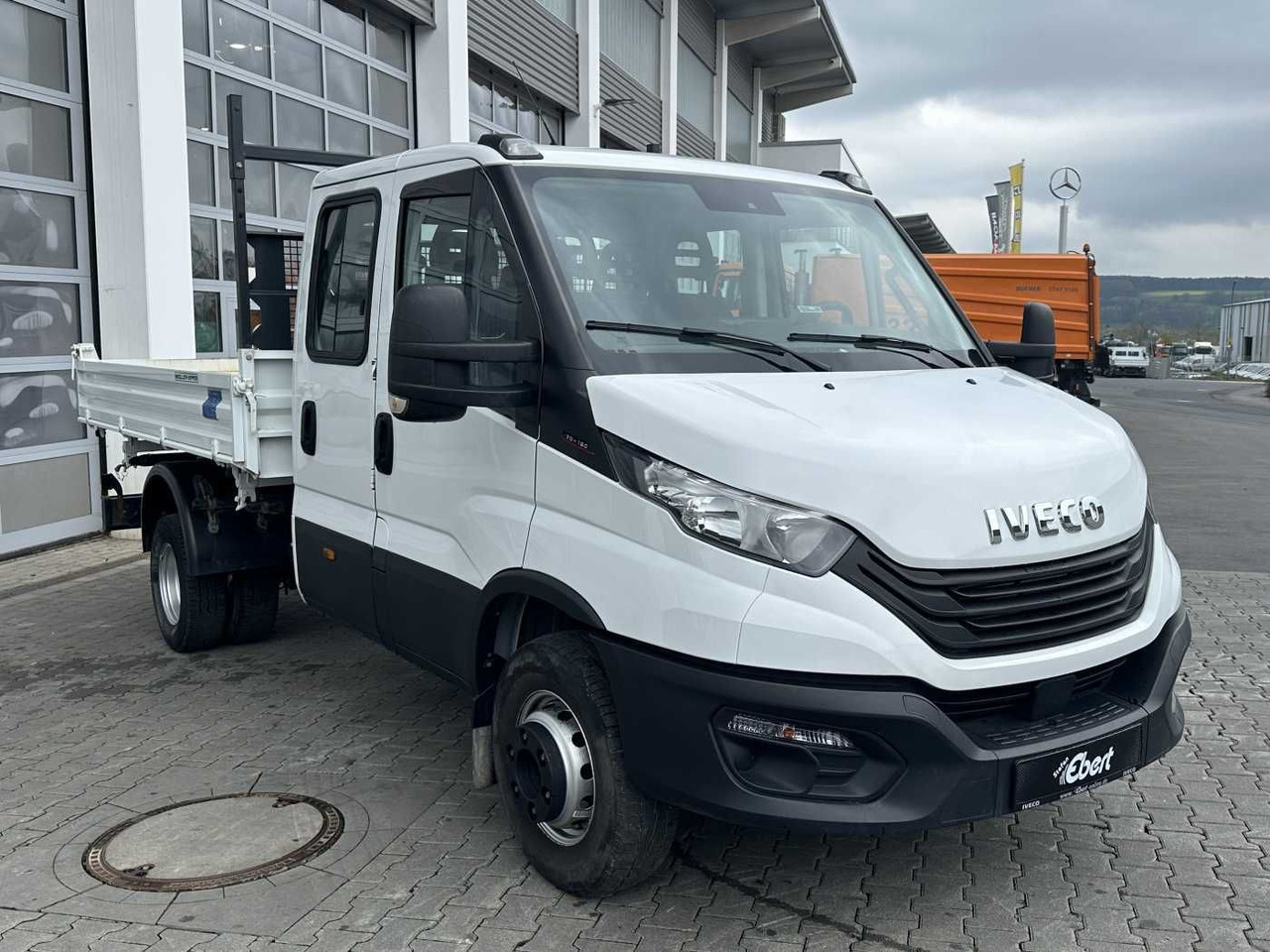 Carrinha basculante Iveco 70C18H 3-S.Kipper *R.3750mm*7Sitze*AHK*: foto 7