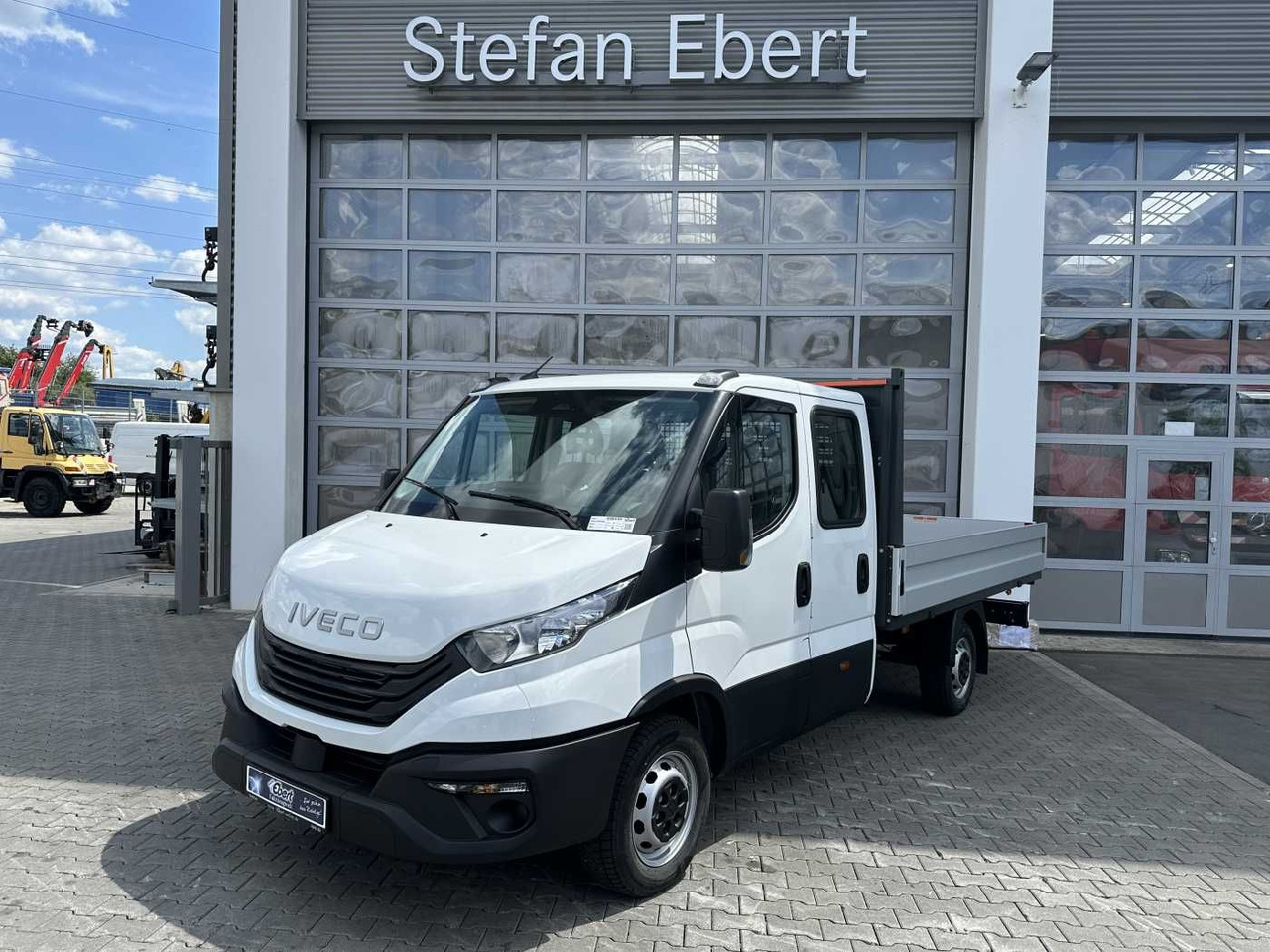 Iveco Daily 35S16 H 3.0L *R3.750mm*AHK*Automatik* 2x - Carrinha de caixa aberta: foto 1 Iveco Daily 35S16 H 3.0L *R3.750mm*AHK*Automatik* 2x - Carrinha de caixa aberta: foto 1