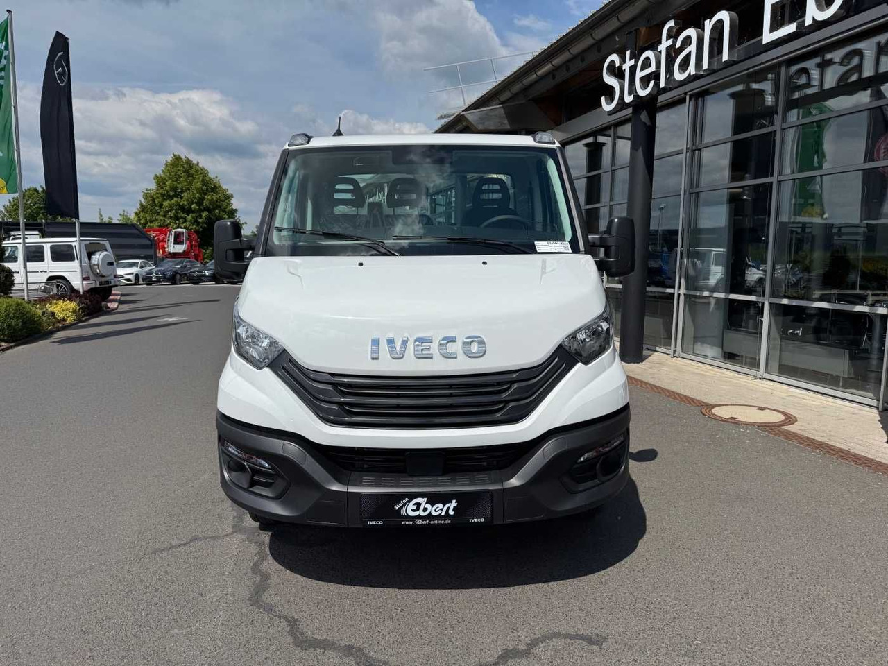 Iveco Daily 50C18 HA8 3.0L *R4.350mm*Klima*Automatik* - Camião chassi: foto 2 Iveco Daily 50C18 HA8 3.0L *R4.350mm*Klima*Automatik* - Camião chassi: foto 2