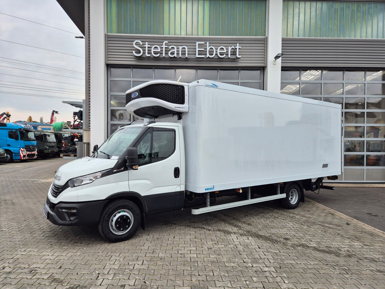 Iveco Daily 70C18 A8 3.0L *R5.100mm*LBW*Luft*Automatik - Carrinha frigorífica: foto 2 Iveco Daily 70C18 A8 3.0L *R5.100mm*LBW*Luft*Automatik - Carrinha frigorífica: foto 2