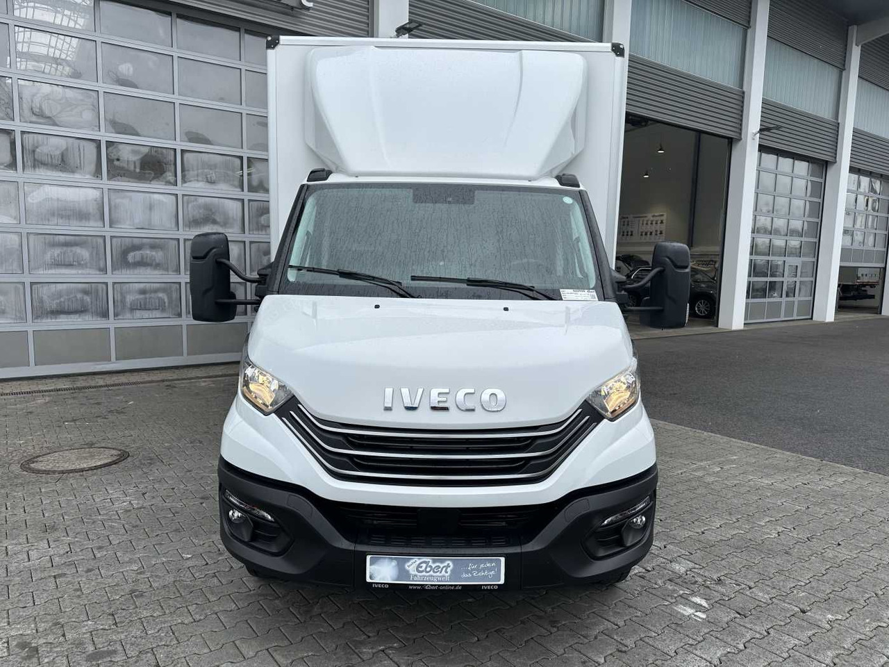 Iveco Daily 70C18 HA8 *R5.100mm*LBW*Luft*Automatik* - Carrinha de contentor: foto 2 Iveco Daily 70C18 HA8 *R5.100mm*LBW*Luft*Automatik* - Carrinha de contentor: foto 2