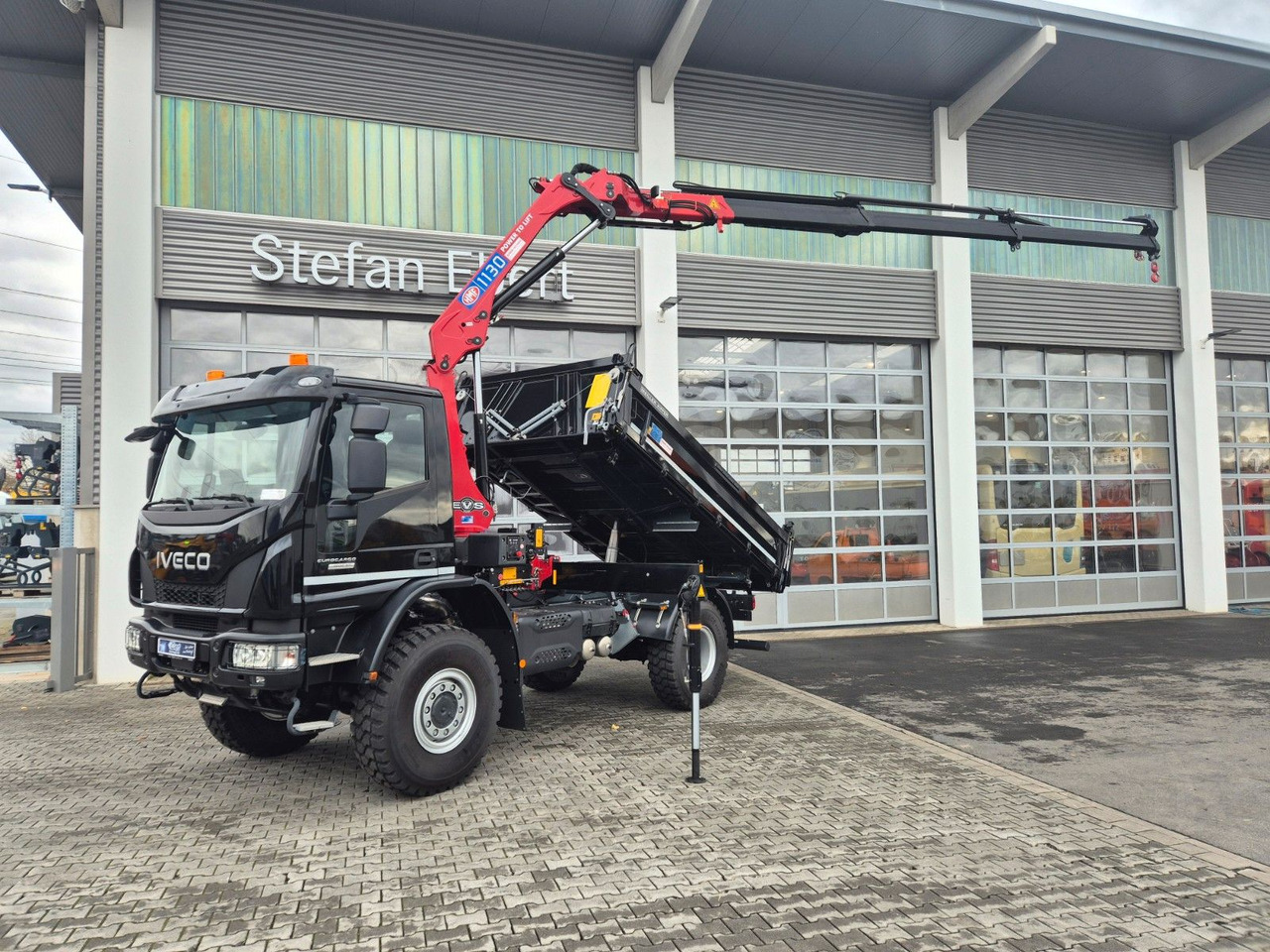 Iveco Eurocargo ML150E32WS 4x4 Kran HMF 1130K Funk AHK - Camião basculante, Camião grua: foto 4 Iveco Eurocargo ML150E32WS 4x4 Kran HMF 1130K Funk AHK - Camião basculante, Camião grua: foto 4