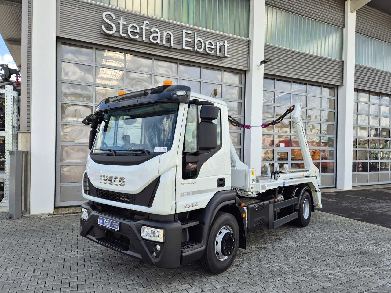 Iveco Eurocargo ML160E32/P Meiller AK 10. T Funk AHK - Camião basculante: foto 2 Iveco Eurocargo ML160E32/P Meiller AK 10. T Funk AHK - Camião basculante: foto 2