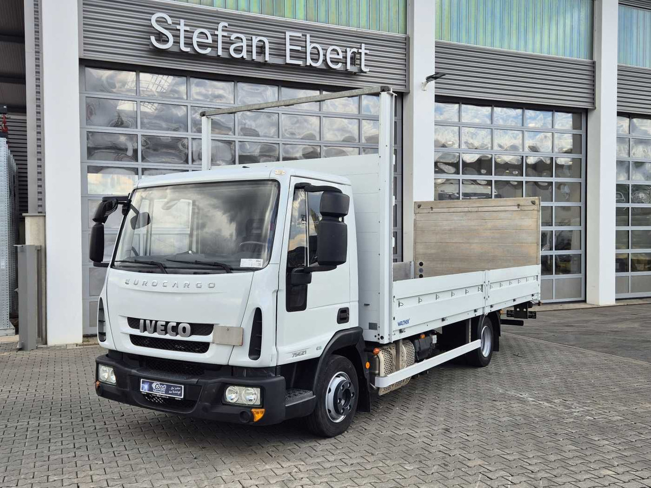 Iveco Eurocargo ML75E21/P Klima Ladebordwand 1.000kg - Carrinha de caixa aberta: foto 2 Iveco Eurocargo ML75E21/P Klima Ladebordwand 1.000kg - Carrinha de caixa aberta: foto 2