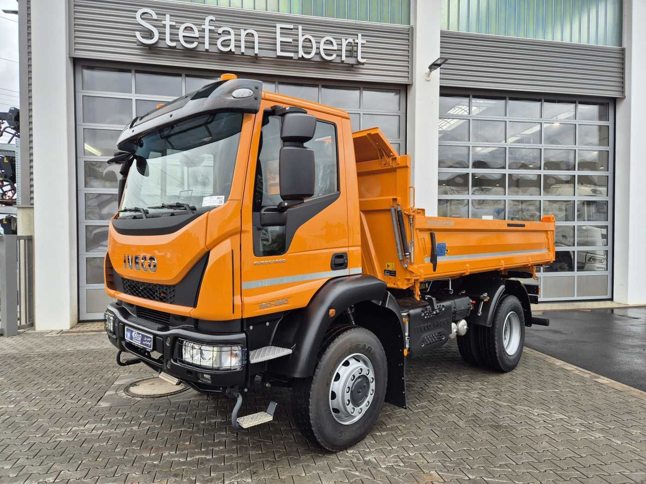 Iveco ML150E28W 4x4 Meiller Dreiseitenkipper 2xAHK - Camião basculante: foto 2 Iveco ML150E28W 4x4 Meiller Dreiseitenkipper 2xAHK - Camião basculante: foto 2