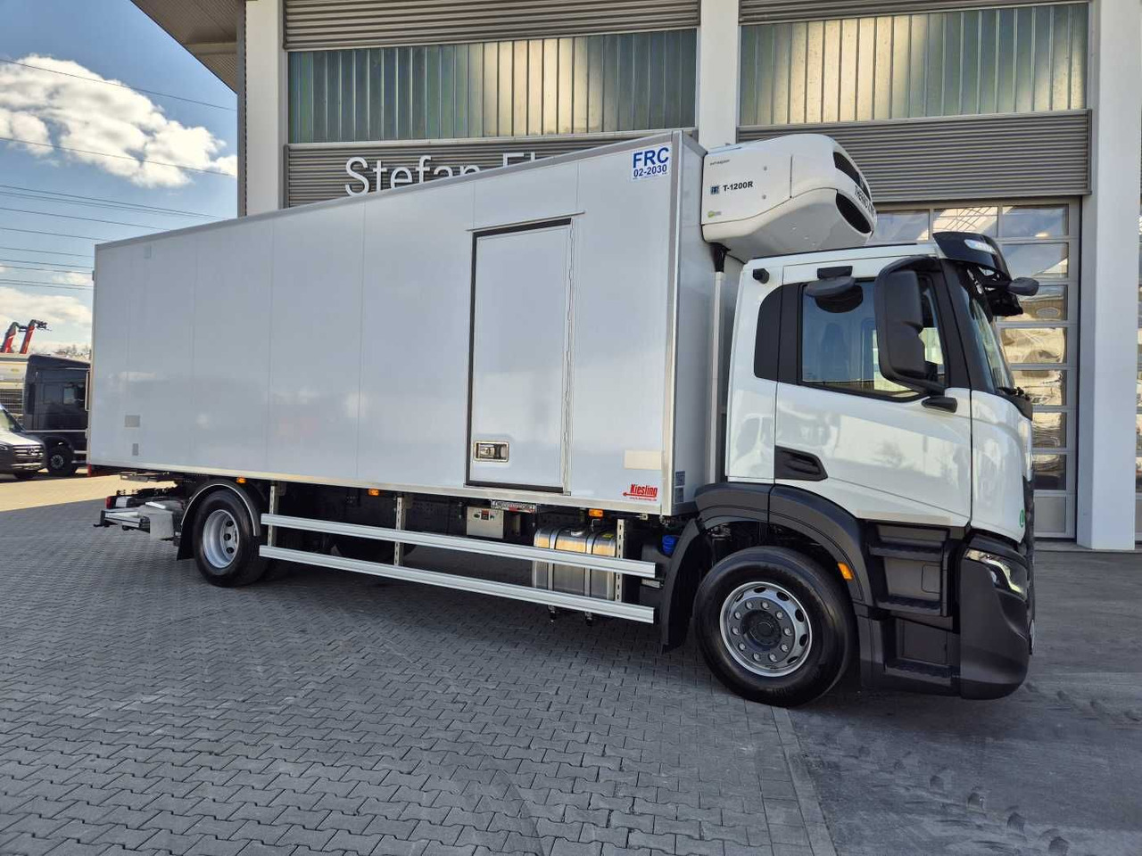 Iveco S-Way AD190S40/FP ThermoKing T-1200R LBW Tür AHK - Camião frigorífico: foto 3 Iveco S-Way AD190S40/FP ThermoKing T-1200R LBW Tür AHK - Camião frigorífico: foto 3