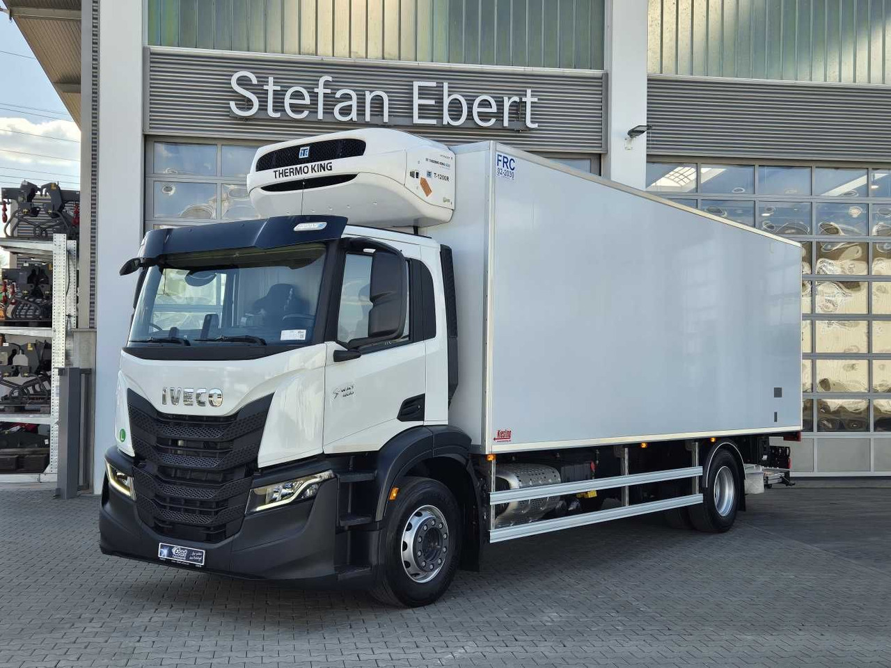 Iveco S-Way AD190S40/FP ThermoKing T-1200R LBW Tür AHK - Camião frigorífico: foto 1 Iveco S-Way AD190S40/FP ThermoKing T-1200R LBW Tür AHK - Camião frigorífico: foto 1