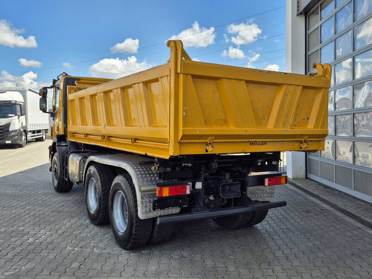 Camião basculante Iveco Trakker AD380T50 6x4 Kipper/SZM Wechselsystem: foto 6