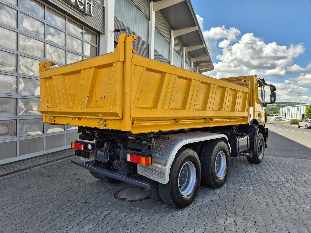 Camião basculante Iveco Trakker AD380T50 6x4 Kipper/SZM Wechselsystem: foto 8