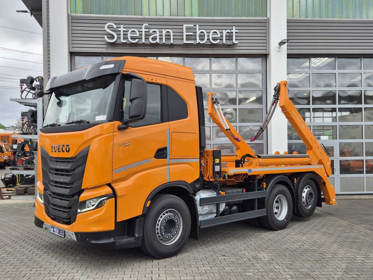 Iveco X-Way AS280X46Y/PS ON 6x2 MEILLER AK16 Intarder - Camião basculante: foto 3 Iveco X-Way AS280X46Y/PS ON 6x2 MEILLER AK16 Intarder - Camião basculante: foto 3
