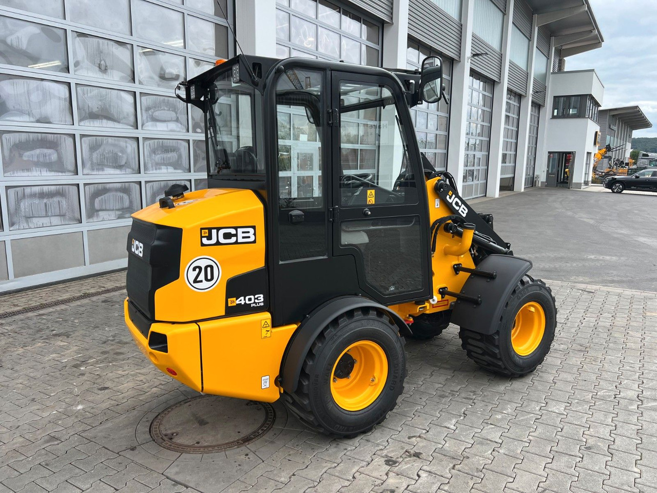 JCB 403 Plus / Neufahrzeug / 2025 / Gabel / Schaufel - Pá carregadora de rodas: foto 3 JCB 403 Plus / Neufahrzeug / 2025 / Gabel / Schaufel - Pá carregadora de rodas: foto 3