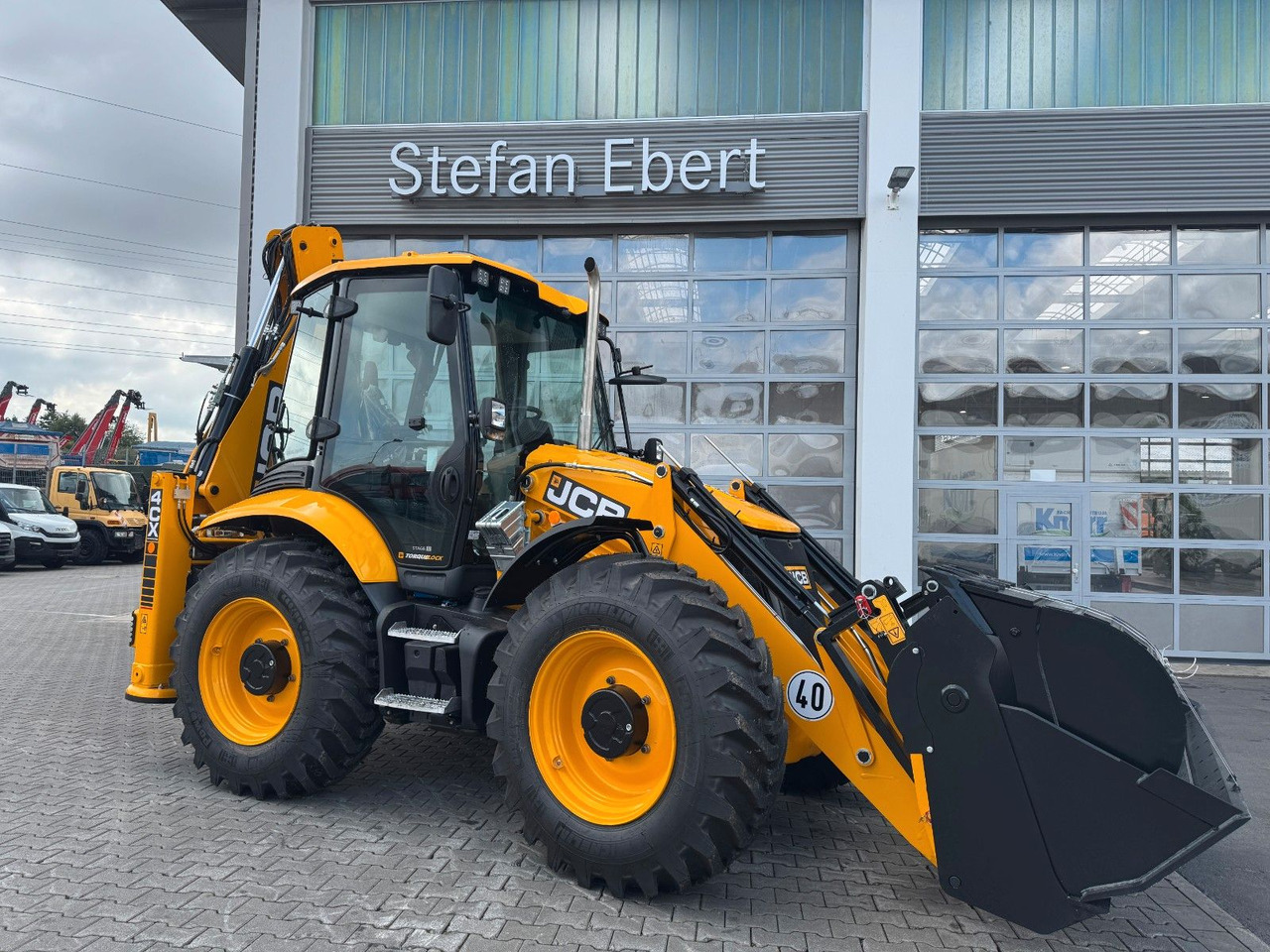 JCB 4CX Pro / Klappschaufel / Dual Drive / Neu - Retroescavadeira: foto 1 JCB 4CX Pro / Klappschaufel / Dual Drive / Neu - Retroescavadeira: foto 1