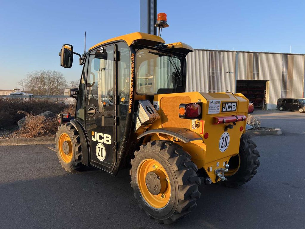 JCB 514-40 / nur 108h / 2023 / Eigengewicht: 2.700kg - Empilhador telescópico: foto 3 JCB 514-40 / nur 108h / 2023 / Eigengewicht: 2.700kg - Empilhador telescópico: foto 3