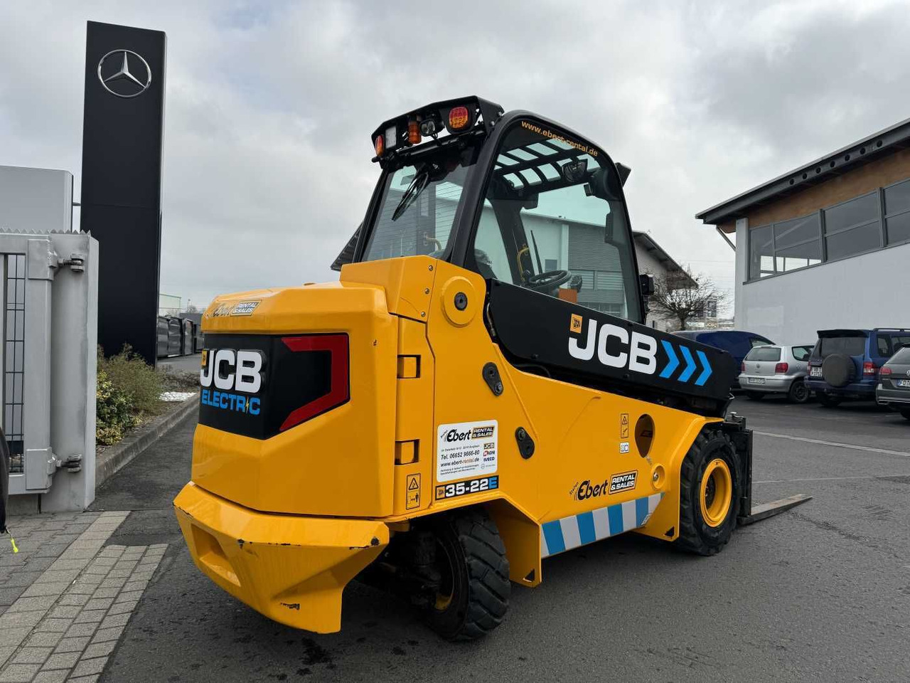 JCB TLT 35-22E Teletruk / Verstellgerät / nur 423h! - Empilhadeira elétrica: foto 4 JCB TLT 35-22E Teletruk / Verstellgerät / nur 423h! - Empilhadeira elétrica: foto 4