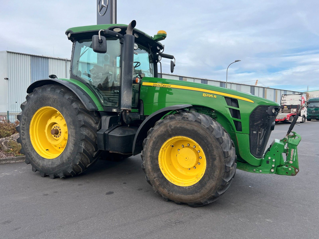 John Deere 8295 R / kein AdBlue / Rückfahreinrichtung - Trator: foto 2 John Deere 8295 R / kein AdBlue / Rückfahreinrichtung - Trator: foto 2