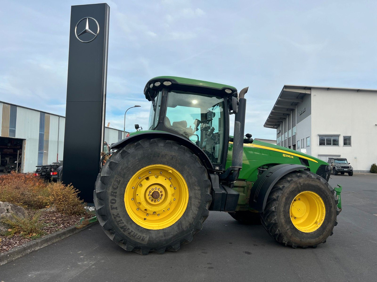 John Deere 8295 R / kein AdBlue / Rückfahreinrichtung - Trator: foto 4 John Deere 8295 R / kein AdBlue / Rückfahreinrichtung - Trator: foto 4