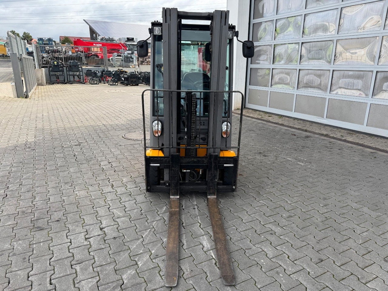 Jungheinrich EFG 215 / Triplex: 4.25m! / SS / nur 716h! - Empilhadeira elétrica: foto 4 Jungheinrich EFG 215 / Triplex: 4.25m! / SS / nur 716h! - Empilhadeira elétrica: foto 4