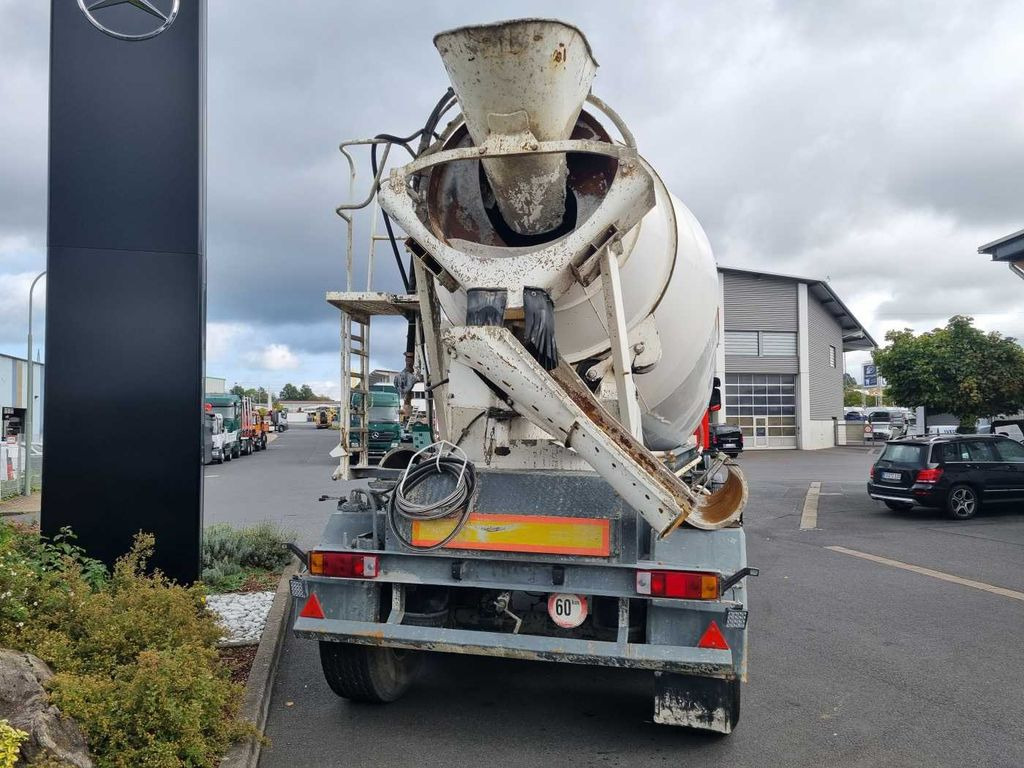 KWB P-382-STI Betonmischer Motor SAF-Achsen Lift KWB P-382-STI Betonmischer Motor SAF-Achsen Lift - Semi-reboque betoneira: foto 4 KWB P-382-STI Betonmischer Motor SAF-Achsen Lift KWB P-382-STI Betonmischer Motor SAF-Achsen Lift - Semi-reboque betoneira: foto 4