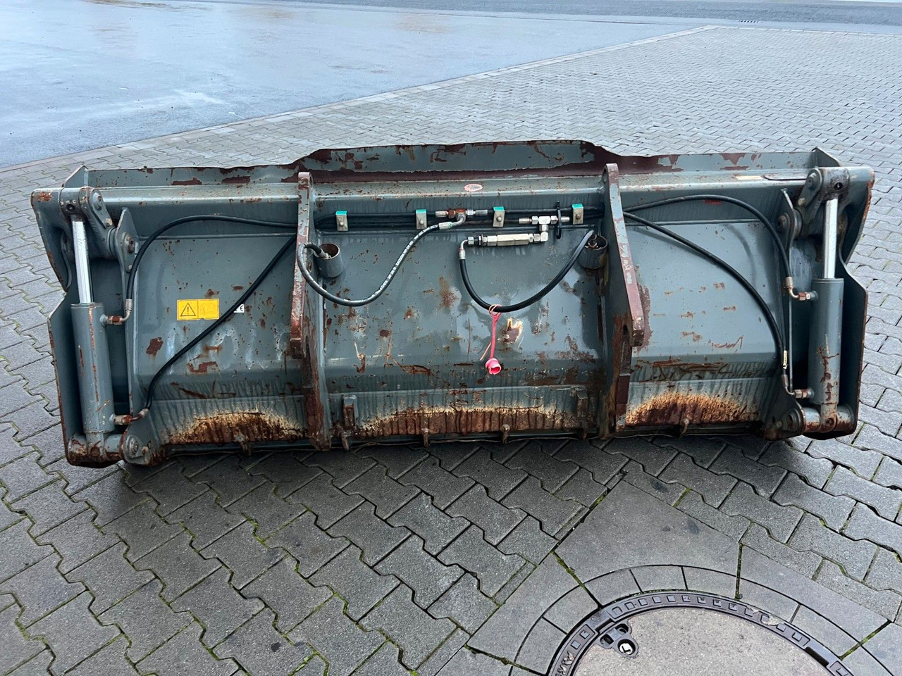 Klappschaufel / Zettelmeyer / Volvo CAT JCB - Balde para carregadeiras: foto 5 Klappschaufel / Zettelmeyer / Volvo CAT JCB - Balde para carregadeiras: foto 5