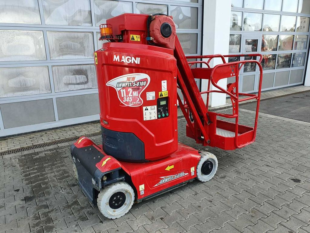 Magni AMWP 11.5-8100 / MJP11.5AC / 11,2m / 179h! Magni AMWP 11.5-8100 / MJP11.5AC / 11,2m / 179h! - Plataforma de mastro vertical: foto 5 Magni AMWP 11.5-8100 / MJP11.5AC / 11,2m / 179h! Magni AMWP 11.5-8100 / MJP11.5AC / 11,2m / 179h! - Plataforma de mastro vertical: foto 5