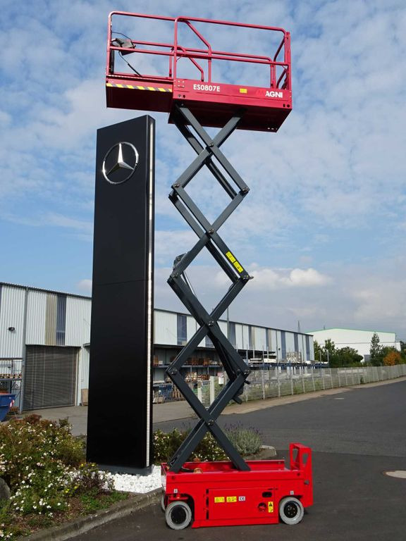 Magni ES0807E Scherenbühne // 7.8m Arbeitshöhe - Plataforma de Tijera/ Plataforma de tesoura: foto 5 Magni ES0807E Scherenbühne // 7.8m Arbeitshöhe - Plataforma de Tijera/ Plataforma de tesoura: foto 5