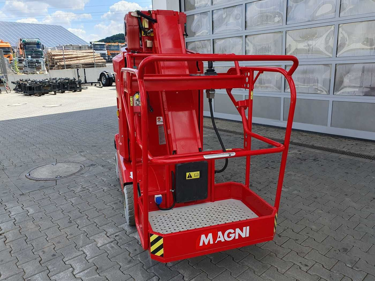 Caminhão com plataforma aérea Magni MJP11.5 / Mastbühne / 11,2m! / nur 49h!: foto 9