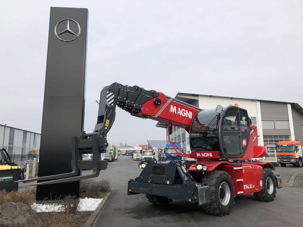 Magni RTH 6.30 SH-M/C Roto + Funk + Klima - Empilhador telescópico: foto 1 Magni RTH 6.30 SH-M/C Roto + Funk + Klima - Empilhador telescópico: foto 1