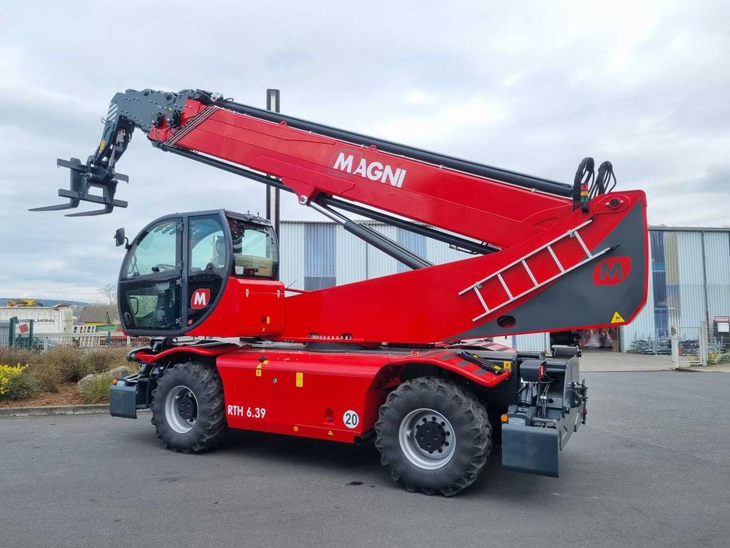 Magni RTH 6.39 SH Roto /Funk /Liebherr Drehkranz - Empilhador telescópico: foto 3 Magni RTH 6.39 SH Roto /Funk /Liebherr Drehkranz - Empilhador telescópico: foto 3
