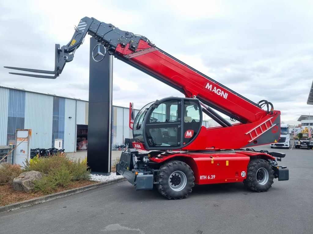 Magni RTH 6.39 SH Roto /Funk /Liebherr Drehkranz - Empilhador telescópico: foto 1 Magni RTH 6.39 SH Roto /Funk /Liebherr Drehkranz - Empilhador telescópico: foto 1