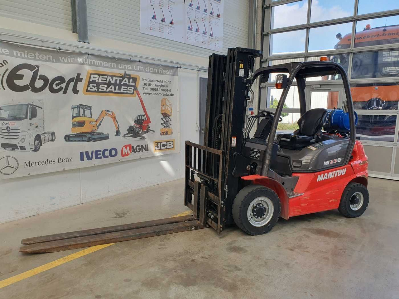 Manitou MI 25 G / Triplex: 4.70m / nur 1.976h! / SS - Empilhadeira a gás: foto 3 Manitou MI 25 G / Triplex: 4.70m / nur 1.976h! / SS - Empilhadeira a gás: foto 3
