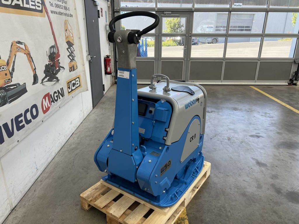 Weber CR 9 WSA Hatz-Diesel / 743 kg Rüttelplatte Weber CR 9 WSA Hatz-Diesel / 743 kg Rüttelplatte - Máquina de construção: foto 4 Weber CR 9 WSA Hatz-Diesel / 743 kg Rüttelplatte Weber CR 9 WSA Hatz-Diesel / 743 kg Rüttelplatte - Máquina de construção: foto 4