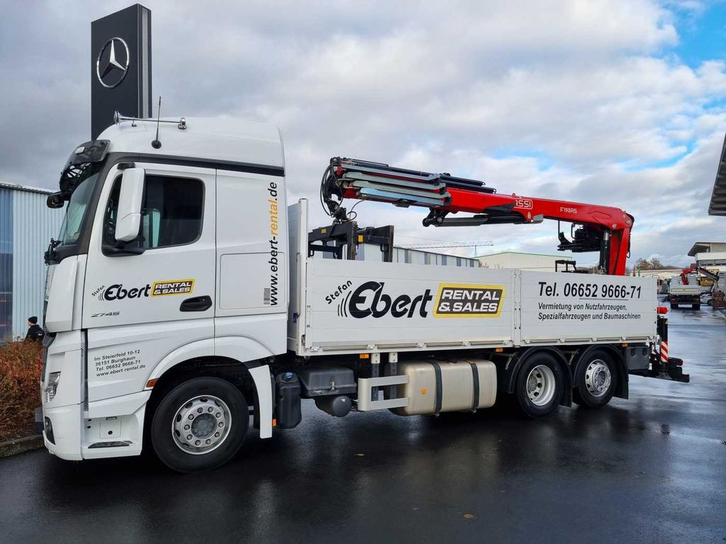 Mercedes-Benz Actros 2745 L 6x2 Baustoffpritsche+Kran Retarder Mercedes-Benz Actros 2745 L 6x2 Baustoffpritsche+Kran Retarder - Camião grua, Camião de caixa aberta/ Plataforma: foto 4 Mercedes-Benz Actros 2745 L 6x2 Baustoffpritsche+Kran Retarder Mercedes-Benz Actros 2745 L 6x2 Baustoffpritsche+Kran Retarder - Camião grua, Camião de caixa aberta/ Plataforma: foto 4