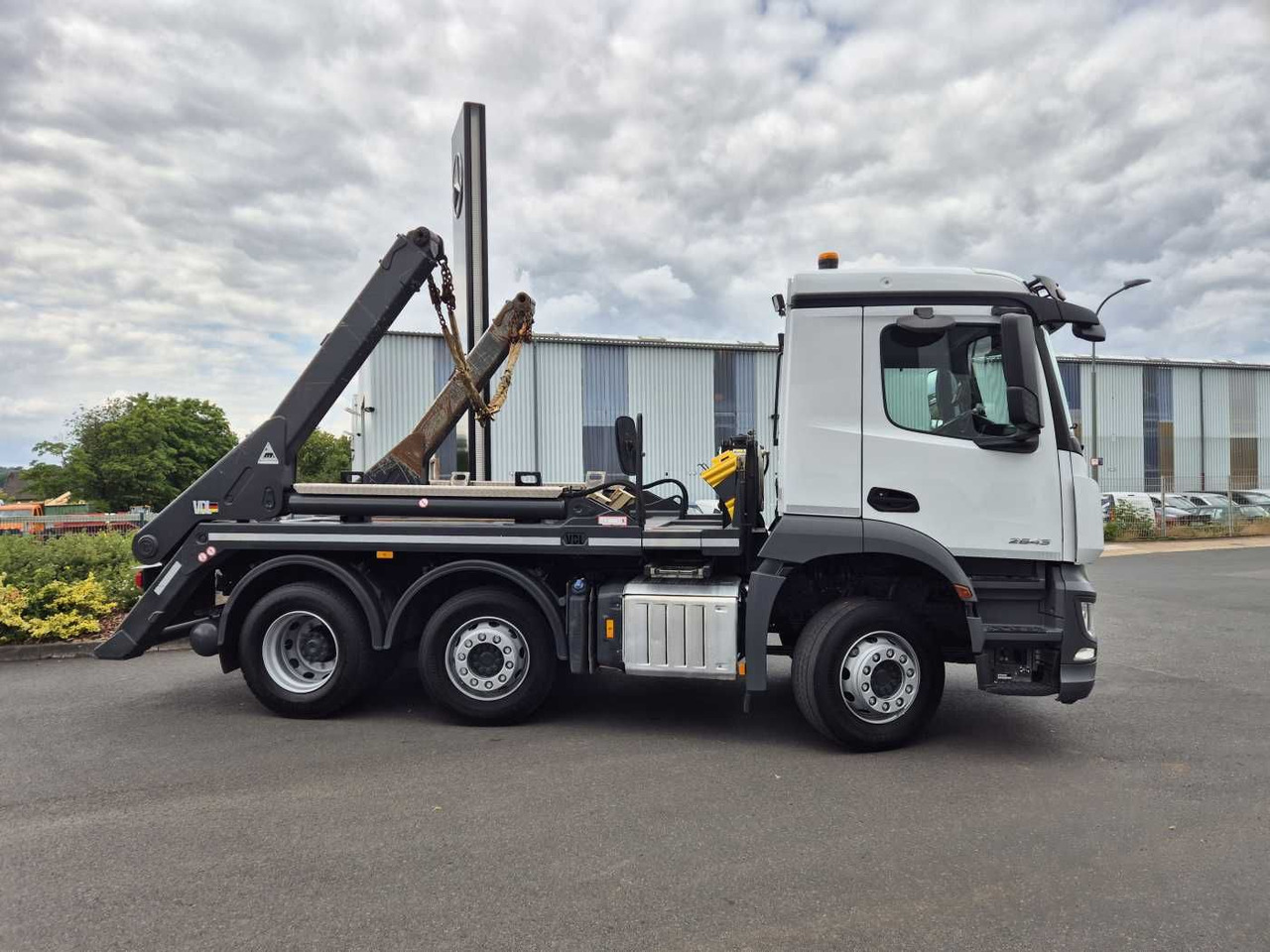 Mercedes-Benz Arocs 2643 L 6x2/4 VDL AHK Funk Vorlaufachse - Camião basculante: foto 5 Mercedes-Benz Arocs 2643 L 6x2/4 VDL AHK Funk Vorlaufachse - Camião basculante: foto 5