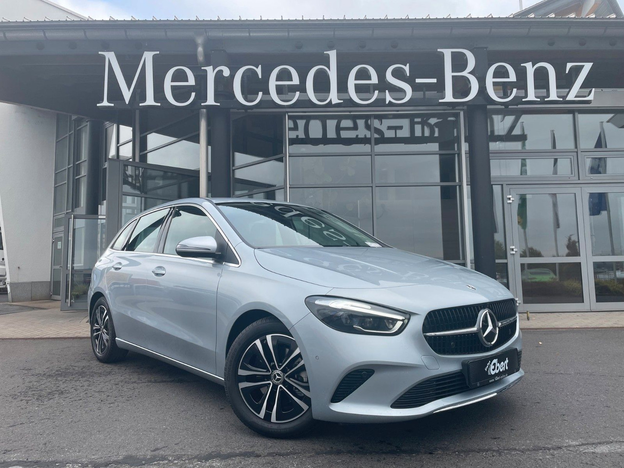 Mercedes-Benz B 200 Progressive Multibeam+360°+TOTW+Carplay - Furgão de passageiros: foto 1 Mercedes-Benz B 200 Progressive Multibeam+360°+TOTW+Carplay - Furgão de passageiros: foto 1