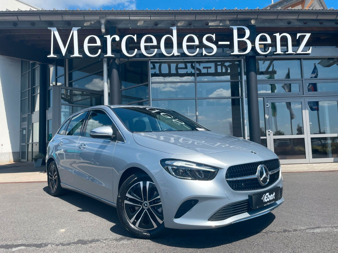 Mercedes-Benz B 200 Progressive R-Kamera+Carplay+Ambiente+Keyl - Carrinha: foto 1 Mercedes-Benz B 200 Progressive R-Kamera+Carplay+Ambiente+Keyl - Carrinha: foto 1