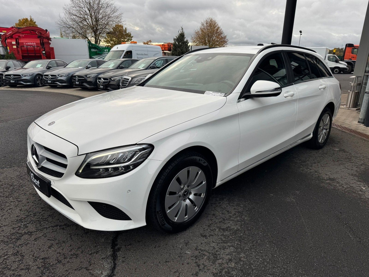 Mercedes-Benz C 180d T LED+RKamera+SHZ+DAB - Carrinha: foto 2 Mercedes-Benz C 180d T LED+RKamera+SHZ+DAB - Carrinha: foto 2