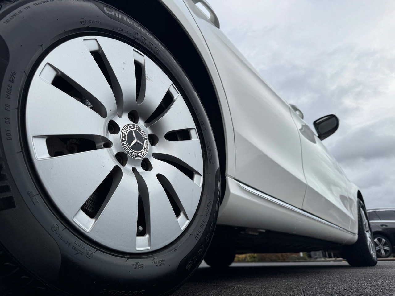 Mercedes-Benz C 180d T LED+RKamera+SHZ+DAB - Carrinha: foto 5 Mercedes-Benz C 180d T LED+RKamera+SHZ+DAB - Carrinha: foto 5