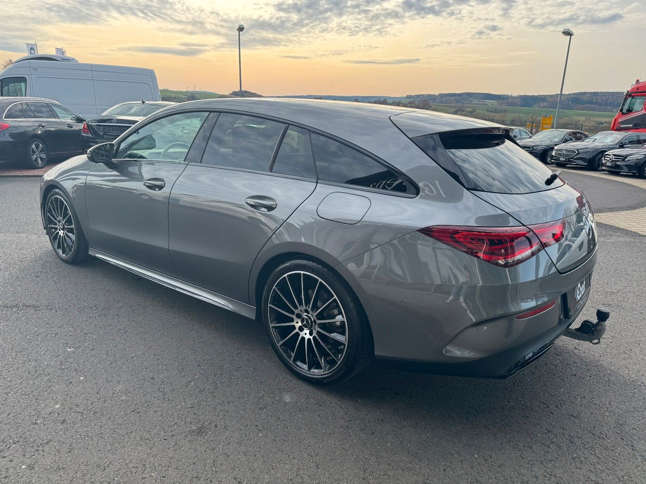 Mercedes-Benz CLA 200d SB Edition+AMG+AHK+MultiBeam+Ambiente - Carrinha: foto 3 Mercedes-Benz CLA 200d SB Edition+AMG+AHK+MultiBeam+Ambiente - Carrinha: foto 3