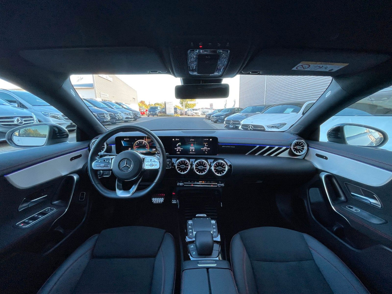 Coupé Mercedes-Benz CLA 35 AMG Aero+TotW+R-Kamera+Ambiente: foto 14