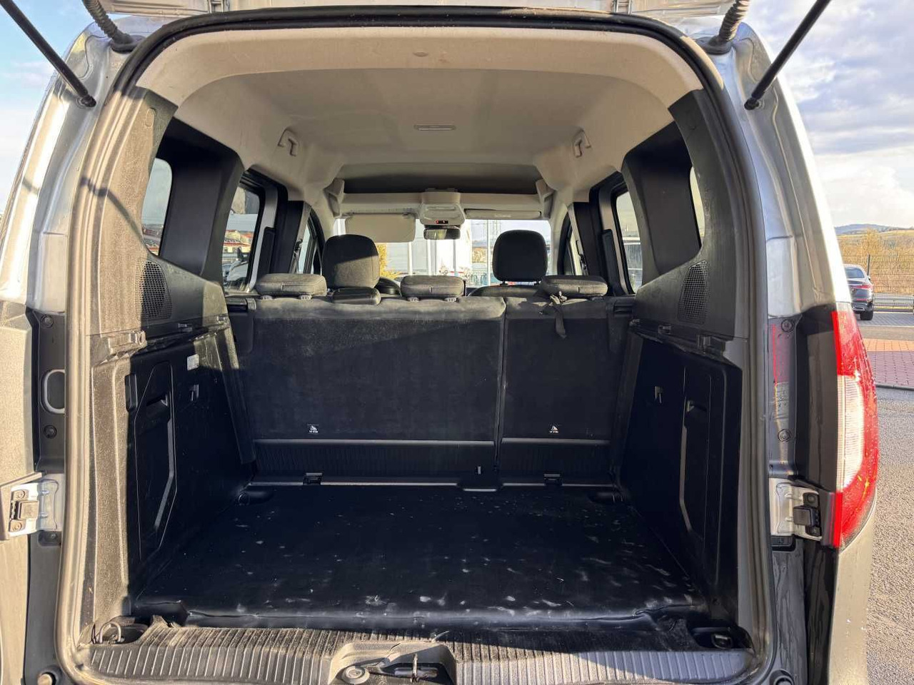 Automóvel novo Mercedes-Benz Citan 110 CDI Tourer Klima AHK Kamera MBUX Tempo: foto 7