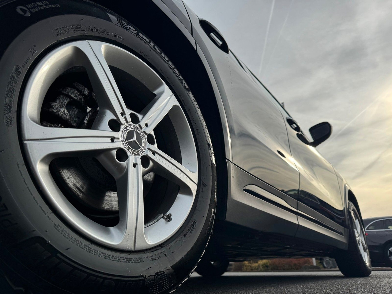 Mercedes-Benz GLA 200 AMG+Pano+Distr+Ambiente+Multibeam+ - SUV: foto 5 Mercedes-Benz GLA 200 AMG+Pano+Distr+Ambiente+Multibeam+ - SUV: foto 5