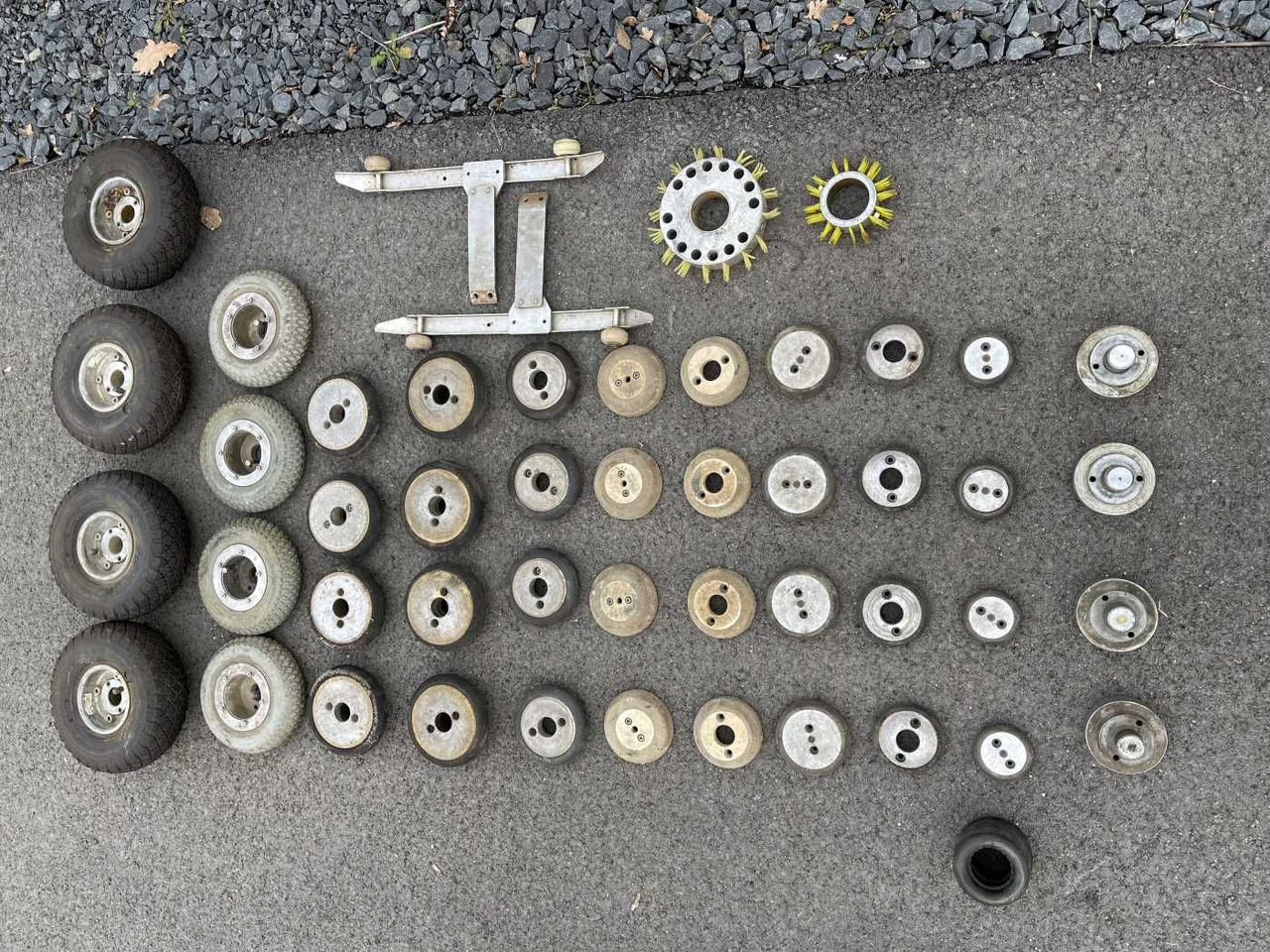 Mercedes-Benz Kanal Rohr TV Kamera Inspektion Ibak - Caminhão limpa fossa: foto 3 Mercedes-Benz Kanal Rohr TV Kamera Inspektion Ibak - Caminhão limpa fossa: foto 3