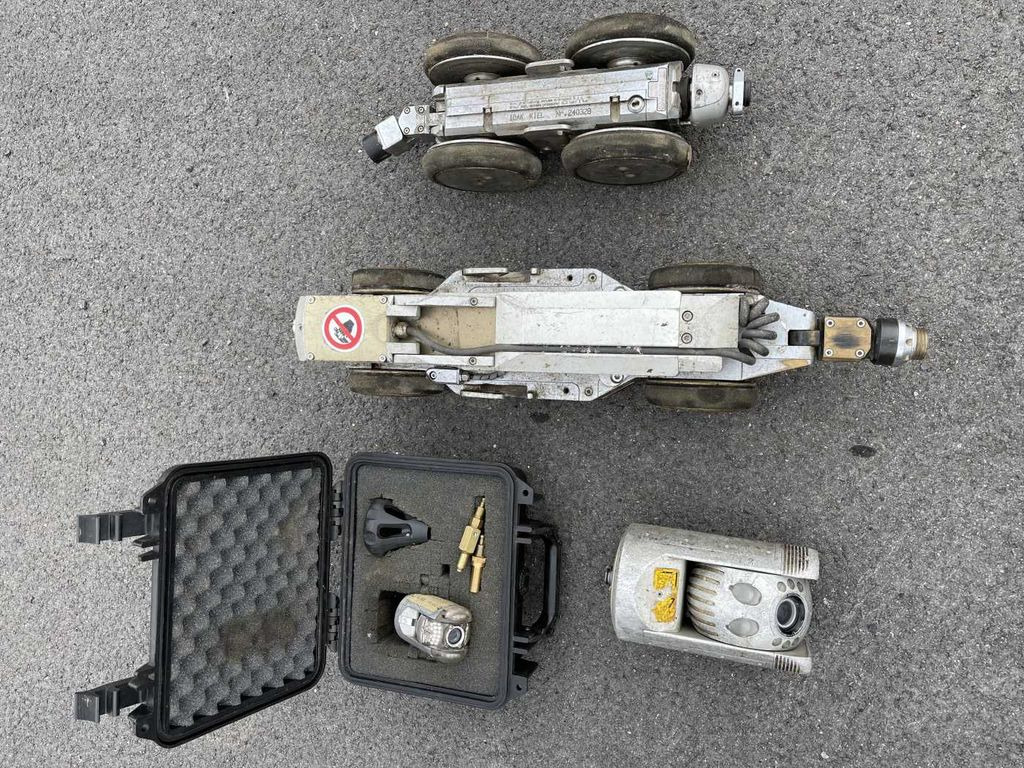 Mercedes-Benz Kanal Rohr TV Kamera Inspektion Ibak - Caminhão limpa fossa: foto 5 Mercedes-Benz Kanal Rohr TV Kamera Inspektion Ibak - Caminhão limpa fossa: foto 5